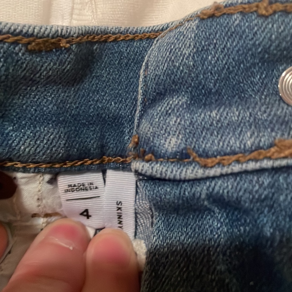 Jeans - Picture 3 of 3